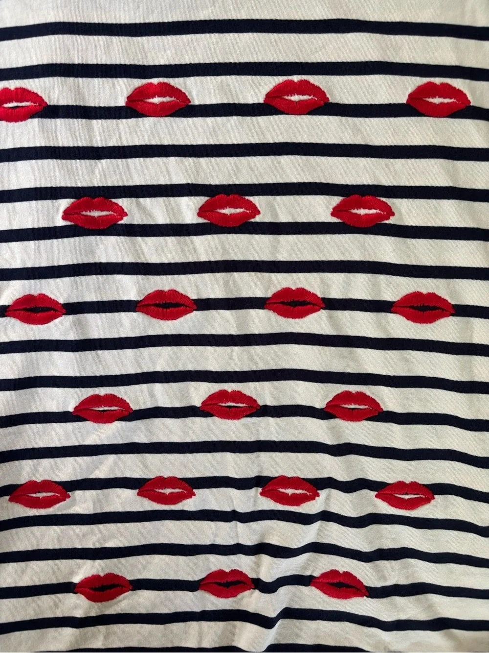J Crew Striped Long Sleeve Top Lips Kiss Embroidered Boxy T-Shirt Valentines XXL